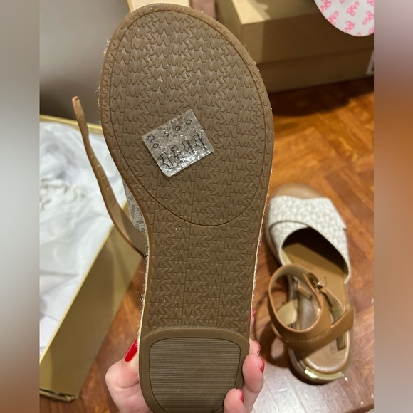 Michael Kors Sandal - Picture 7 of 10